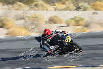 media/Nov-17-2024-CVMA (Sun) [[1fec520723]]/Race 11-Amateur Supersport Open/